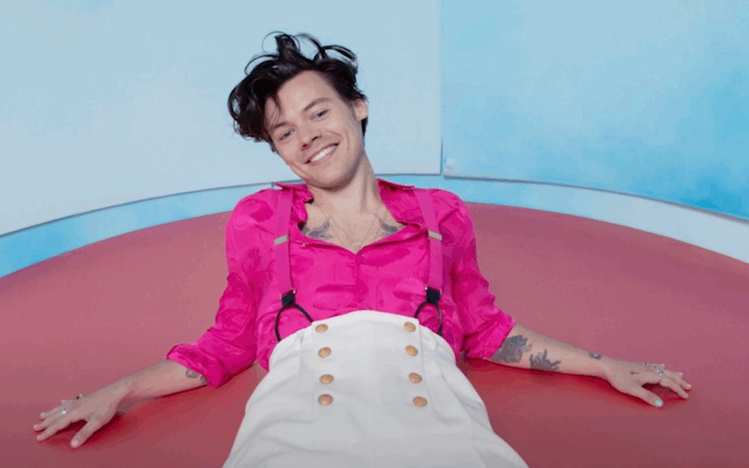 Harry Styles Unique Outfits Spark a Playful New Room Idea